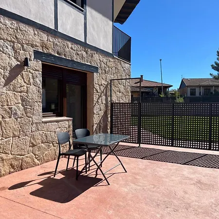 Lägenhetshotell Tres Olivos La Alberca (Salamanca)