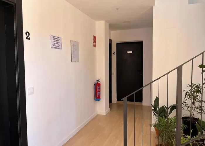 Tres Olivos 아파트호텔 3*