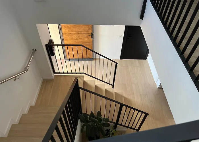 Tres Olivos 아파트호텔 3*